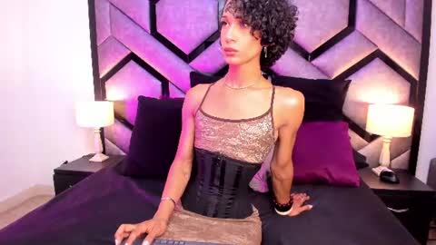 Snapshot of milanduval chatting on July 15, 2026, 9:31 pm milanduval online show from July 15, 2026, 9:31 pm