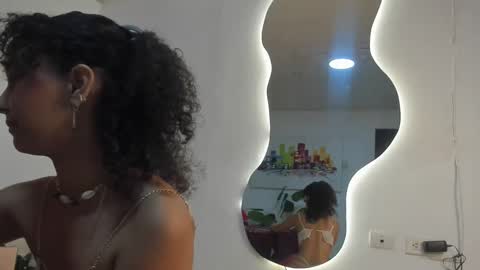 milanx2 online show from December 26, 2024, 9:04 pm