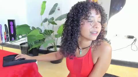 milanx2 online show from February 24, 2025, 9:09 pm