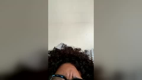 milanolovesyou online show from July 28, 2026, 7:04 pm