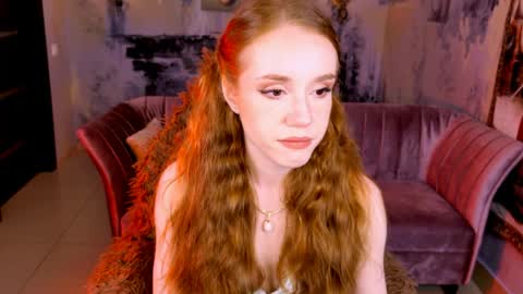 Mila online show from May 26, 2026, 5:25 am