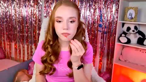 Mila online show from July 3, 2026, 6:09 am