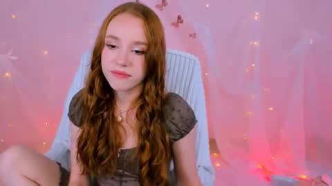 Mila online show from July 17, 2026, 5:25 am