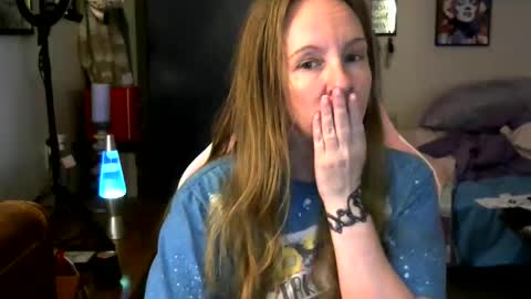 Snapshot of milastoned chatting on May 27, 2026, 3:09 pm Mila online show from May 27, 2026, 3:09 pm