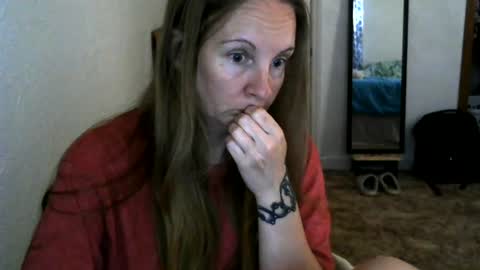 Snapshot of milastoned chatting on July 9, 2026, 1:59 pm Mila online show from July 9, 2026, 1:59 pm