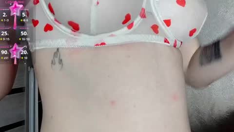 Mila 3 online show from May 7, 2026, 10:26 pm