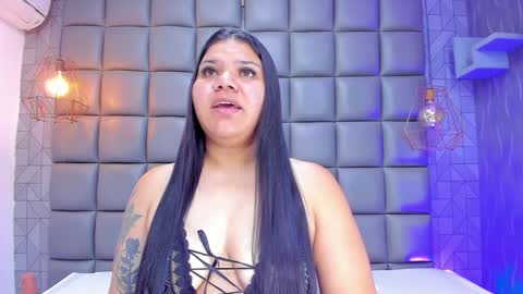 Snapshot of mile_u chatting on February 1, 2025, 3:41 am Milena online show from February 1, 2025, 3:41 am