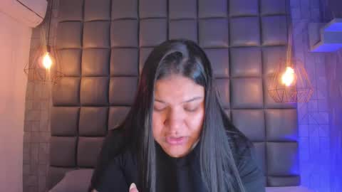 Snapshot of mile_u chatting on September 18, 2025, 1:51 am Milena online show from September 18, 2025, 1:51 am