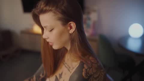 M  Telegram mamagotachannel online show from September 19, 2025, 3:13 pm