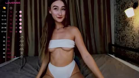 Snapshot of milemissyy chatting on September 13, 2025, 9:31 am Mia online show from September 13, 2025, 9:31 am