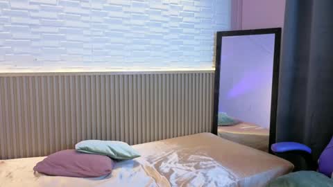 milena_lawson online show from June 3, 2026, 2:33 pm