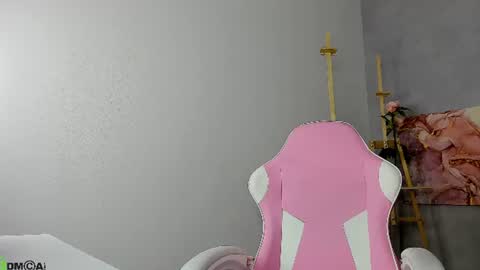 Milena online show from June 28, 2026, 1:22 am