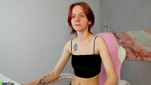 Milena online show from July 3, 2026, 1:23 am