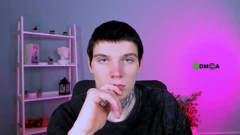 Snapshot of miles_candy chatting on February 10, 2026, 7:40 pm Sweet Miles online show from February 10, 2026, 7:40 pm