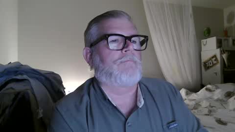 Snapshot of milesnash chatting on September 29, 2025, 5:12 am Miles Nash online show from September 29, 2025, 5:12 am