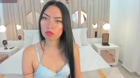 miley_rose1 online show from February 25, 2025, 9:02 pm