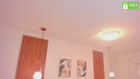  IEY EY  online show from February 18, 2025, 4:48 am