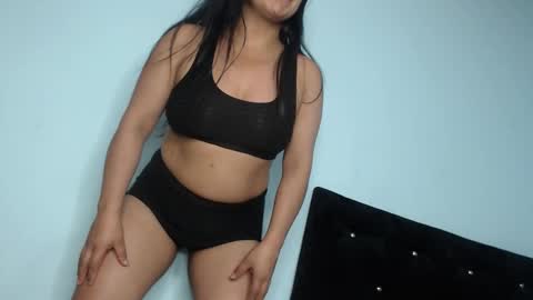Anay velez online show from February 26, 2026, 4:44 am