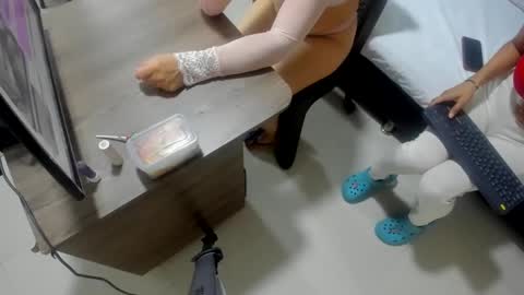 milf_march online show from March 24, 2026, 3:22 am