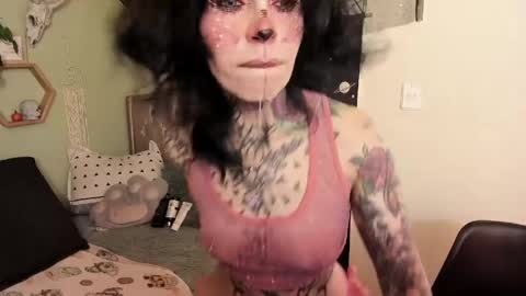 Snapshot of milf_onlyseduction chatting on May 23, 2026, 1:48 pm Isabella online show from May 23, 2026, 1:48 pm