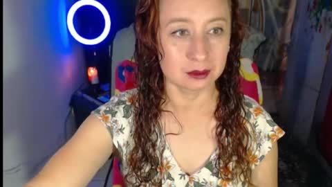 Valeria online show from October 28, 2025, 2:42 pm