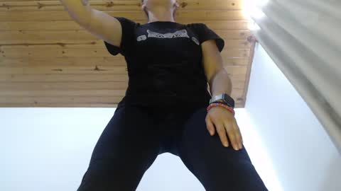 Snapshot of milf_valeria chatting on May 29, 2026, 5:44 pm Valeria online show from May 29, 2026, 5:44 pm