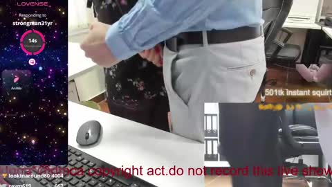 Snapshot of milf_viktoria chatting on February 19, 2025, 3:27 pm Viktoria online show from February 19, 2025, 3:27 pm