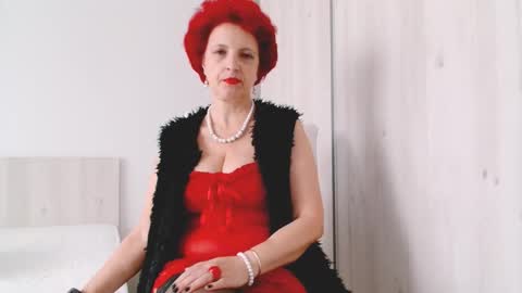 Milfsupreme online show from October 9, 2025, 11:30 am