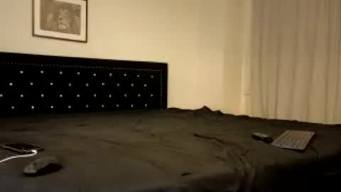 Snapshot of milfgoddessxo chatting on June 21, 2026, 2:25 am MILFGODDESSXO online show from June 21, 2026, 2:25 am