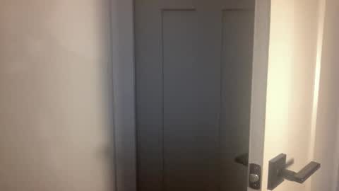 HungCollege online show from March 8, 2025, 8:35 pm