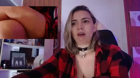 Snapshot of milfsecret69 chatting on August 1, 2026, 11:09 am Sara online show from August 1, 2026, 11:09 am