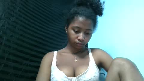 Snapshot of milinasy chatting on June 5, 2026, 7:14 am milinasy online show from June 5, 2026, 7:14 am