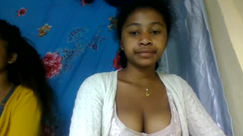 Snapshot of milinasy chatting on June 25, 2026, 6:51 am milinasy online show from June 25, 2026, 6:51 am