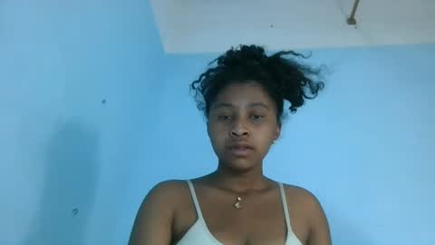 Snapshot of milinasy chatting on July 1, 2026, 6:07 pm milinasy online show from July 1, 2026, 6:07 pm