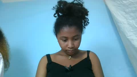 Snapshot of milinasy chatting on July 7, 2026, 7:18 pm milinasy online show from July 7, 2026, 7:18 pm