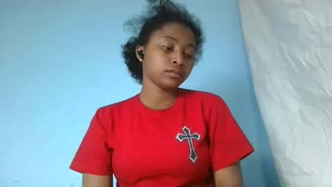 Snapshot of milinasy chatting on July 8, 2026, 7:29 pm milinasy online show from July 8, 2026, 7:29 pm