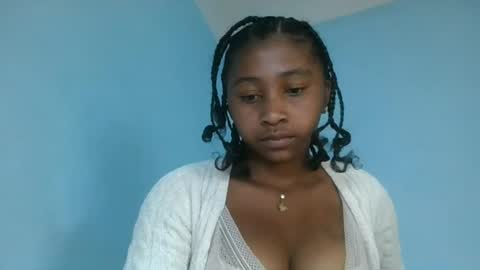 Snapshot of milinasy chatting on July 10, 2026, 6:21 pm milinasy online show from July 10, 2026, 6:21 pm