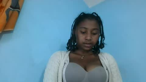 Snapshot of milinasy chatting on July 19, 2026, 5:38 pm milinasy online show from July 19, 2026, 5:38 pm