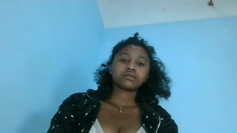 Snapshot of milinasy chatting on July 21, 2026, 6:21 pm milinasy online show from July 21, 2026, 6:21 pm