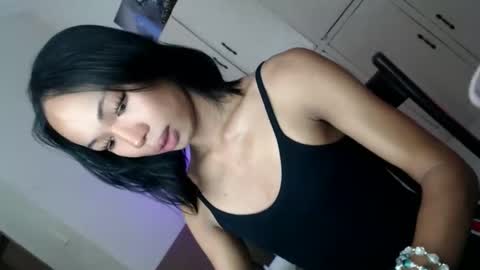 milka_madness online show from May 30, 2026, 8:44 am