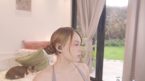 Snapshot of milky_0 chatting on June 6, 2026, 7:29 pm milky_0 online show from June 6, 2026, 7:29 pm