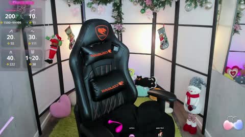 Snapshot of milkycute chatting on December 20, 2024, 1:03 am milky cute online show from December 20, 2024, 1:03 am