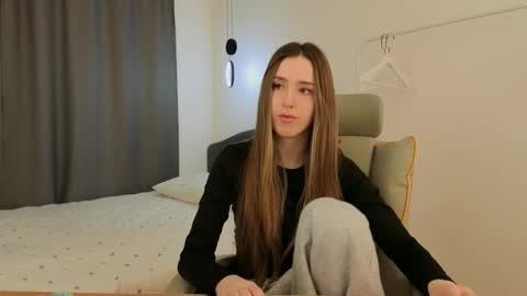 Eva online show from March 27, 2026, 5:13 am