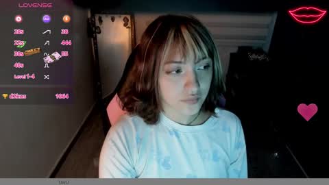 millandiux online show from March 12, 2025, 3:46 am