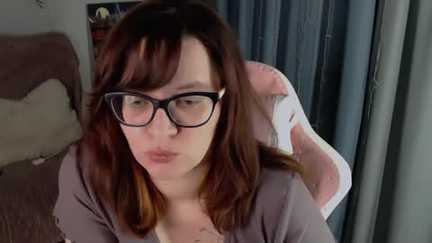 Snapshot of millapoolys chatting on April 19, 2026, 10:01 pm Milla online show from April 19, 2026, 10:01 pm