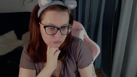 Snapshot of millapoolys chatting on May 17, 2026, 3:19 pm Milla online show from May 17, 2026, 3:19 pm