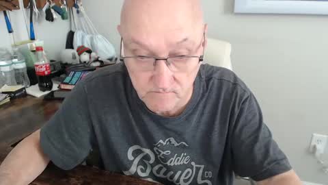 millenium0129 online show from September 19, 2025, 4:07 pm