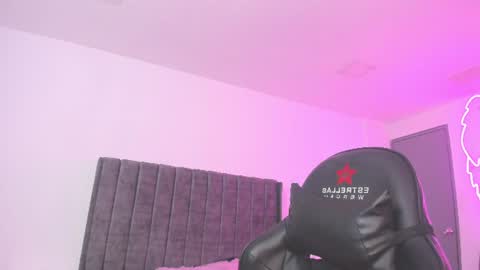 miller_silvana online show from July 28, 2026, 12:12 pm