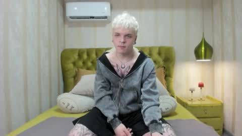 millerbilly online show from December 17, 2025, 8:04 pm