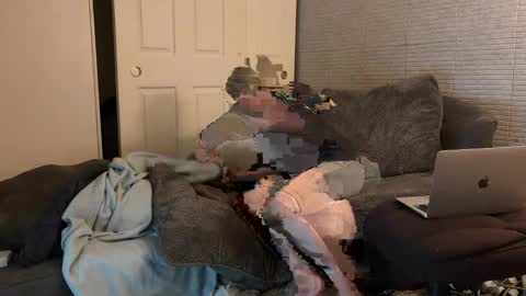 SlimnHungOH online show from January 13, 2025, 5:23 am